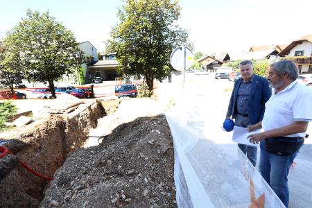OGLED GRADNJE PRIZIDKA ZD CERKNICA 01 FOTO LJUBO VUKELIČ